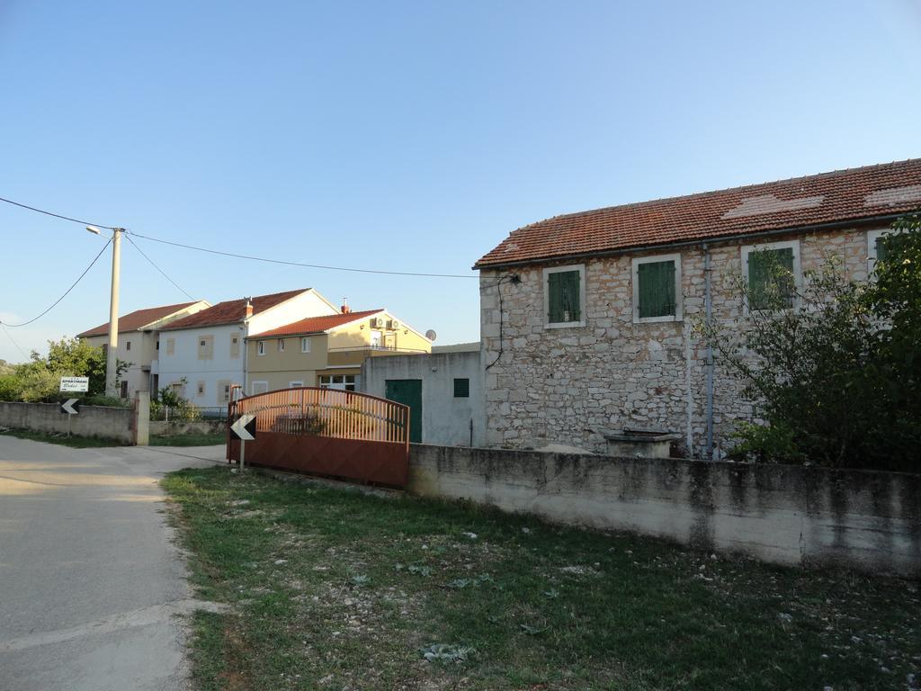 Apartments Brkic Lozovac Exteriér fotografie